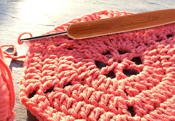 10-Piece Bamboo Handle Crochet Needle Set
