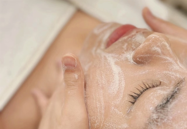 Relax with a Facial at Uness Health - Options for Classic Facial Spa or Facial GuaSha