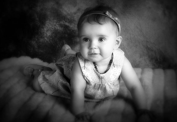 One-Hour Studio Photo Shoot incl. a Retouched 8x6 Inch Print Plus $200 Studio Credit Towards Selected Wall Mounted Images