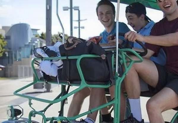 One-Hour Three-Seater Croc Bike Hire in Wellington CBD - Option for Six-Seater Croc Bike
