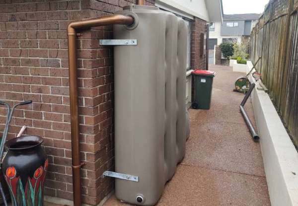 Rainwater Harvesting Package incl. Tank, Downpipes, Fittings & Installation - Options for 1000 L, 2000 L, Stormbank or Stormpanel Tanks