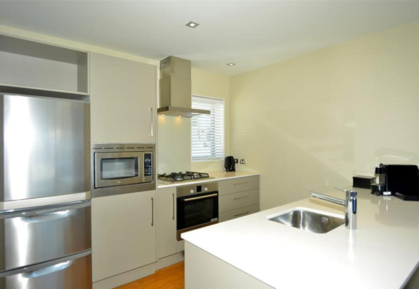$219 for a One-Night Stay for Two in a One-Bedroom Mountain View Villa incl. WiFi & 2-for-1 Breakfast – Available Sunday - Friday