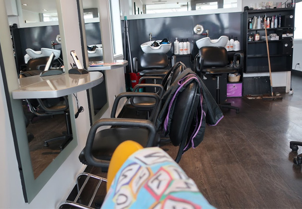 Hair Cut, Blow Wave & Treatment Package - Options to incl. Half Head of Foils or Full Head Colour