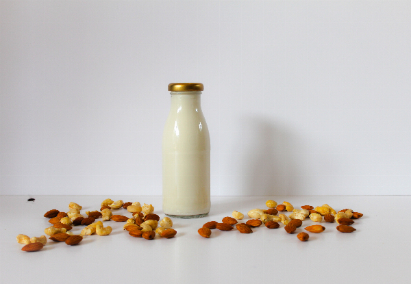 Freshly Made Milk 2.0 100% Plant-Based - Options for Pure or Choco Milk 250ml