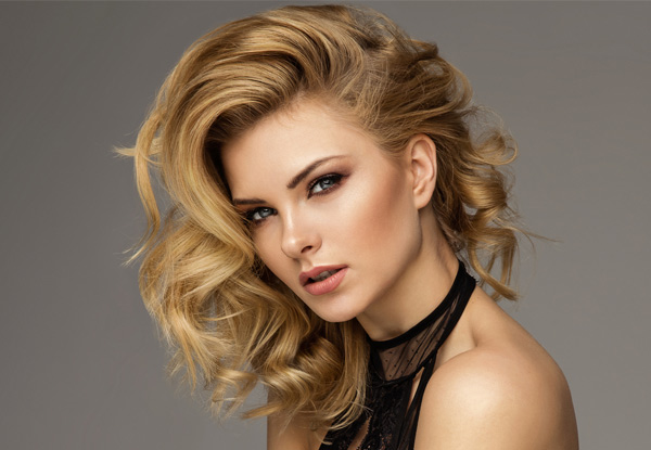 Ladies Style Cut incl. Wash, Blow Wave & Conditioning Treatment incl. $20 Return Voucher - Option for a Ladies or Men's Wash, Style Cut, & Dry Off