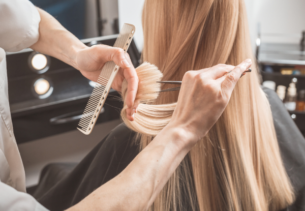 The Signature Cut and Style Experience at Estilo Hair And Beauty