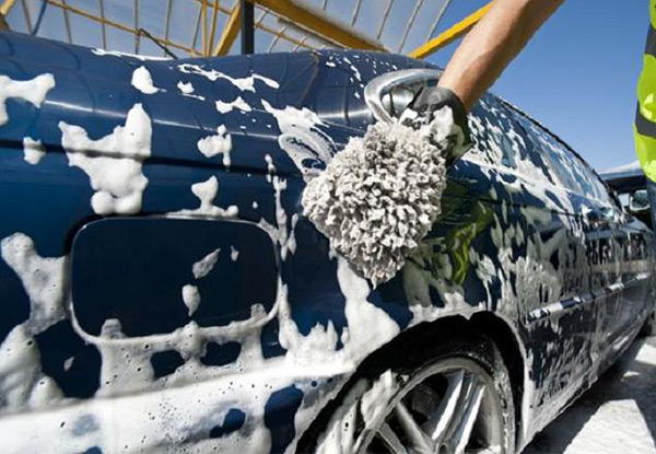 Grand Deluxe Mobile Car Valet incl. Hand Polish and Wax