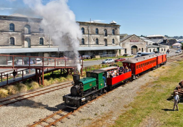 Victorian Festival, Four-Day, Oamaru Package for One Person incl. Accommodation & Entry Fees - Options for Couples, Family of Three, Family of Four