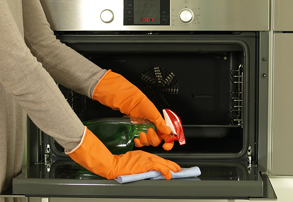 Professional Single Oven Clean - Options Available for a Double Oven Clean or Standalone Stove with Elements