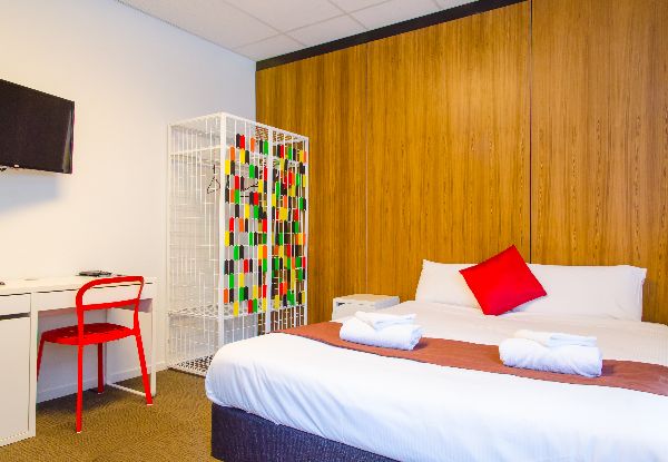 One-Night Wellington Stay for Two People in a Queen Studio Room incl. Late Checkout, Wifi, $10 Chocolate Factory Voucher, and Les Mills Access - Options for Two or Three Nights Available