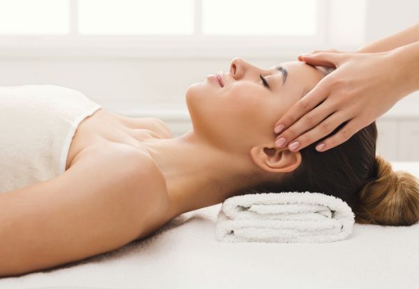 60-Minute Winter Pamper Retreat Package incl. Massage, Facial & Eye Trio Treatment