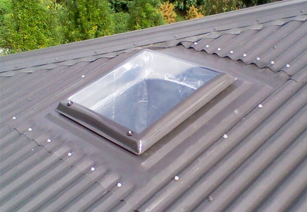 400 x 400cm Suntrenz Solar Skylight Installed