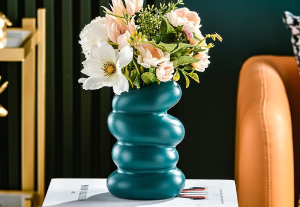 Plastic Spiral Vase - Available in Two Colours & Option for Two-Pack