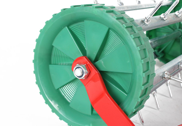 Lawn Rotary Aerator with 27 Galvanized Spikes