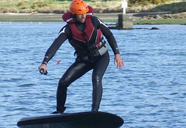 30-Minute eFoil Watersport Session for One Person - Option for 60 Minutes