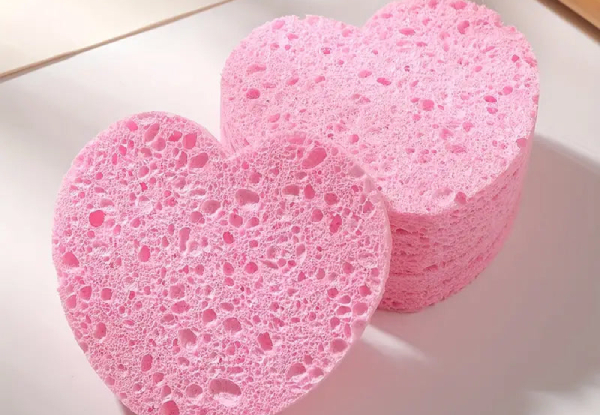 50-Pcs Heart-Shaped Cotton Cleansing Sponge - Two Colours Available