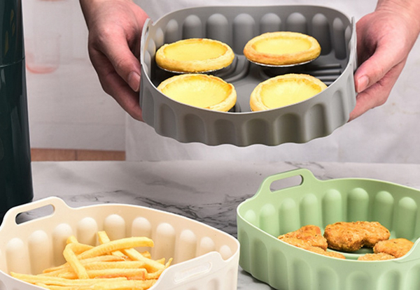 Air Fryer Silicone Liner & Spatula Set - Available in Three Colours & Two Sizes