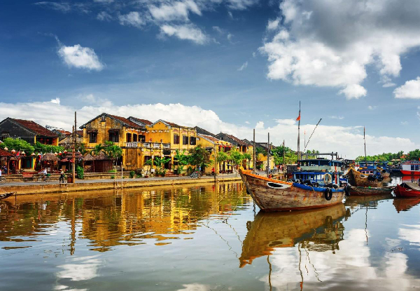 Per-Person, Twin-Share Seven-Day Tour of Hanoi, Halong & Sapa incl. Accommodation, Meals as Indicated, Transfer, Kayaking on Halong Bay, Cooking Class & More