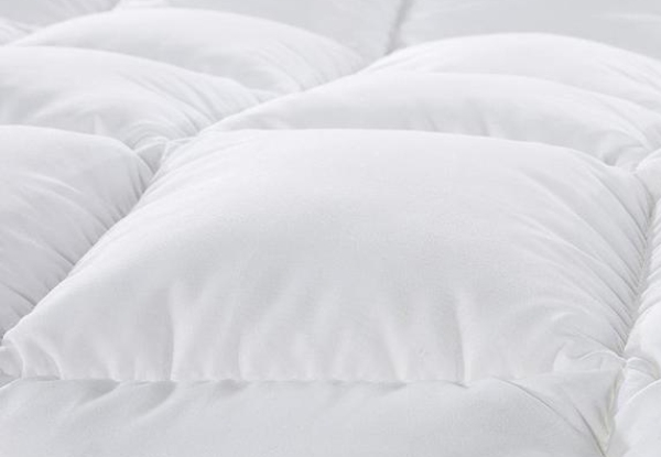 Royal Comfort 233TC Duvet 50% Duck Down 50% Duck Feather - Three Sizes Available