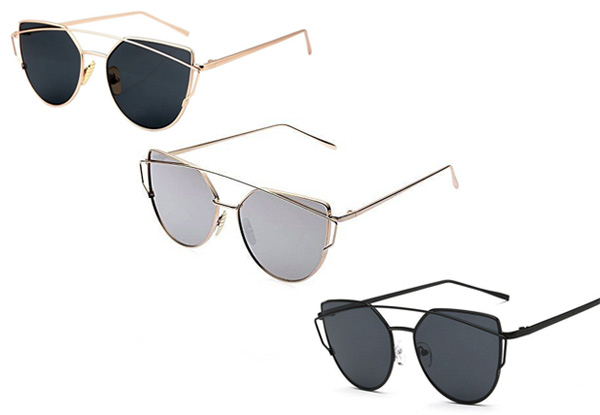 One Pair of Cat Eye Mirrored Sunglasses - Seven Colours Available