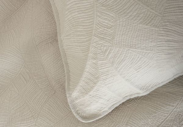 Manon Coverlet Set - Available in Two Sizes & Option for European Pillowcase