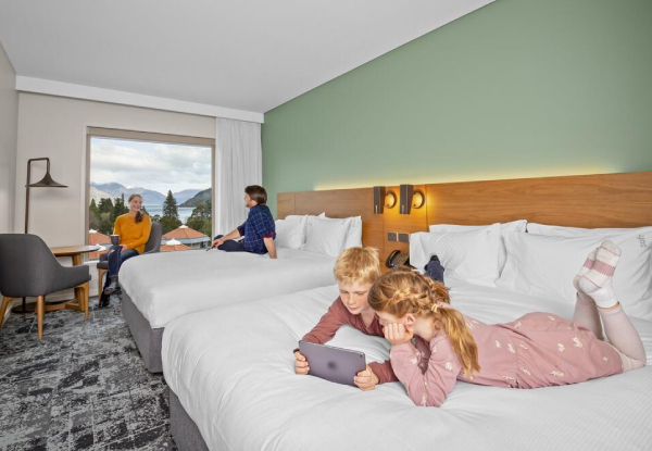 Four-Star Central Queenstown Getaway incl. Welcome Drinks, Express Start Breakfast, Early Check In, Late Check Out, Gym & Sauna Access - Standard, Superior Rooms & One-Bedroom Suites Available