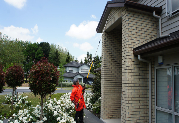 Full Exterior House Wash incl. Exterior Window Clean, Gutter Clean, Roof Treatment & Outside Spider Control