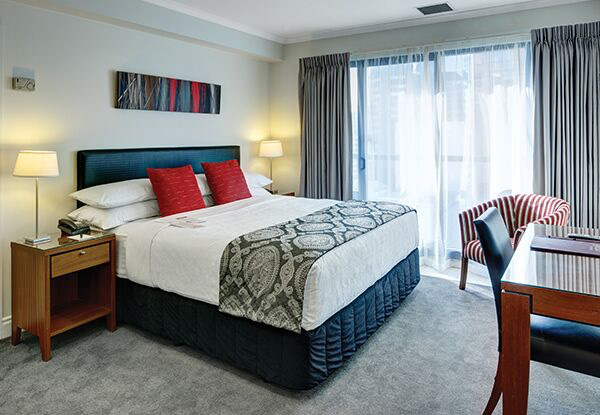 One-Night Stay in the Superior Room for Two People at CityLife Auckland incl. $25 Food & Beverage Credit, Complimentary Car Parking & Late Checkout Using the Promo Code GrabOne18