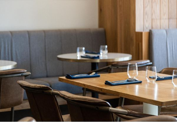 Premium Three-Course Lunch at Earl for Two People – Option for Four, Six or Eight People - Valid Wednesday to Saturday from 1st December