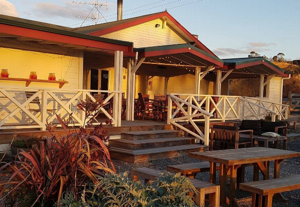 $80 Food & Beverage Voucher for the Gladstone Inn for Lunch or Dinner For Only $40 (SAVE 50%)