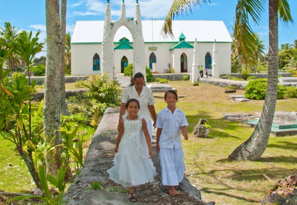 Eight-Day Cook Island Hopping Adventure to Four Southern Islands, Mangaia, Mauke, Mitiaro & Atiu incl. Return Airport Transfers, Two-Nights Stay on Each Island, Daily Breakfast & Dinner, Island Tours & 50% off Towards Return Tickets to Aitutaki