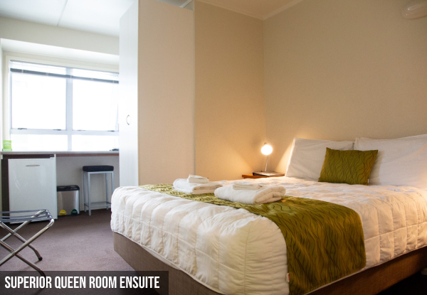 One-Night Auckland Stay for Two People in Twin Room En-suite - Option for Superior Queen Room En-suite