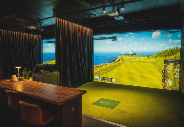 One-Hour Indoor Golf Bay Hire for up to Four People at The Clubhouse incl. Club Hire