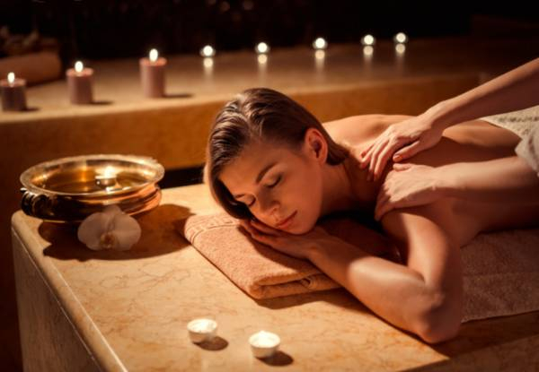 75-Minute Organic Facial Treatment incl. 15-Minute Back Massage & 90-Minute Face & Body Treatment with Hot Stone - Option for Two People