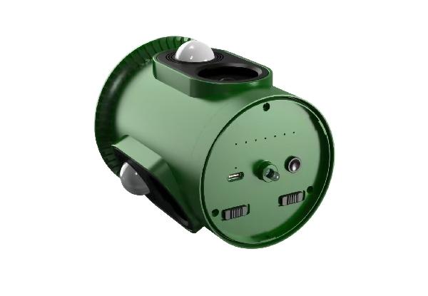 360-Degree Solar Ultrasonic Animal Repellent with LED Flash Light