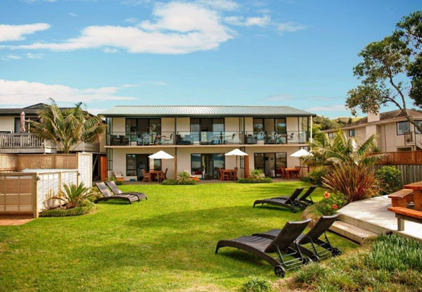 Coromandel Beachfront Break for Two People - Options for a Two or Three-Night Stay incl. Late Checkout, Free WiFi & Use of Kayaks, Beach Bar, BBQ Deck & Spa Pool