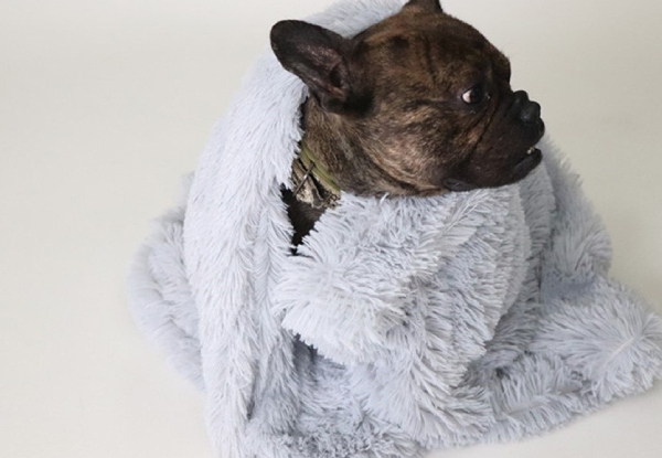 Plush Shaggy Pet Blanket - Six Colours & Three Sizes Available