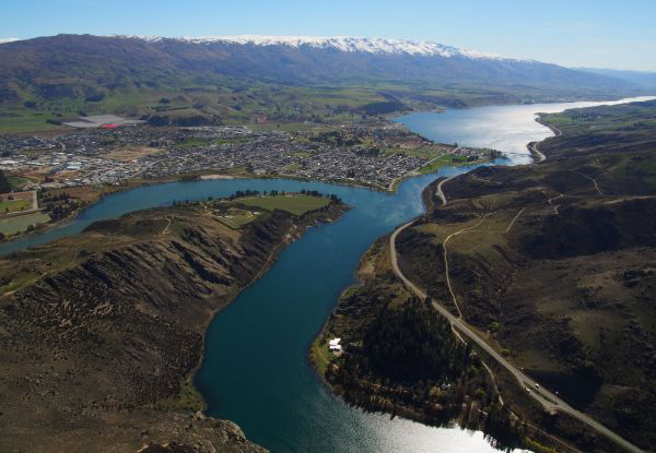 45-Minute Cromwell Basin Scenic Flight for One Person incl. Alpine Landing & Complimentary Refreshment - Option for a One-Hour Flight for up to Four People