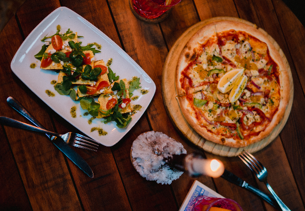One Pizza & One Teapot of Gin for Two People - Option for Two Pizzas & Two Teapot's of Gin for Four People - Valid Sundays Only