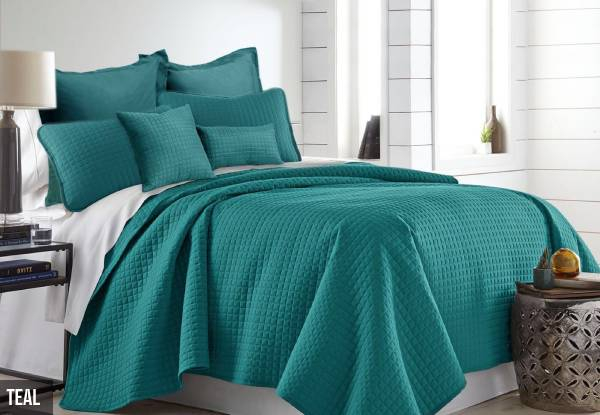 Ramesses Seven-Piece Premium Hotel Comforter Set - Six Sizes & Two Colours Available