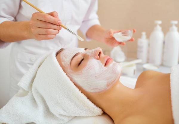 One-Hour Deluxe Facial
