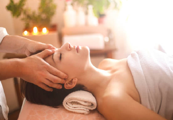 30-Minute Indian Head Massage - Option for 60-Minute Reflexology Session