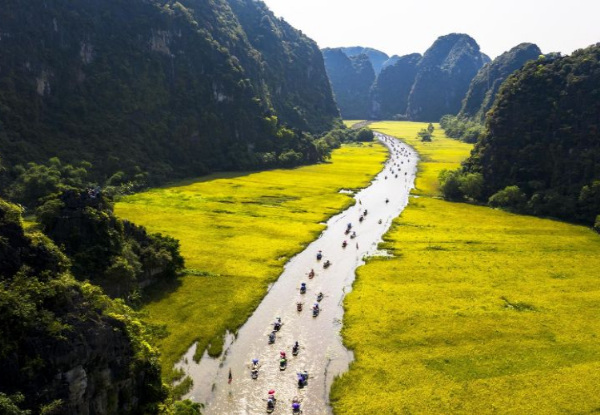 Per-Person, Twin-Share 8-Day North to South Vietnam Package incl. Breakfasts, Accommodation, Transportation, Guided Tours, Domestic Flights, Sightseeing & More - Option for Three, Four & Five Star Accommodation Packages