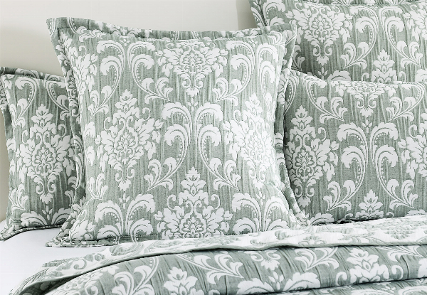 Tahlia Jacquard Coverlet Incl. Pillowcase - Available in Three Sizes & Option for Extra European Pillowcase