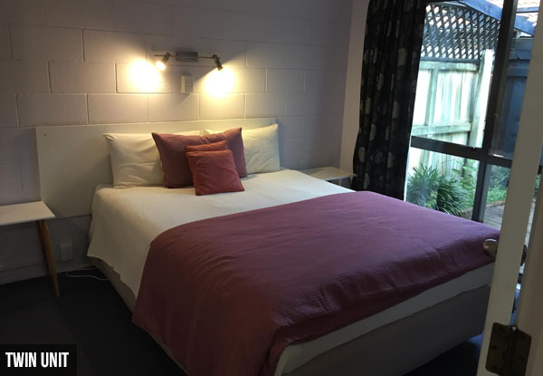 One-Night Stay for Two People in a One-Bedroom Mineral Pool Unit incl. Late Checkout, Free Wifi & Parking - Options for up to Four People in a Mineral Pool Twin Unit & up to Three Nights