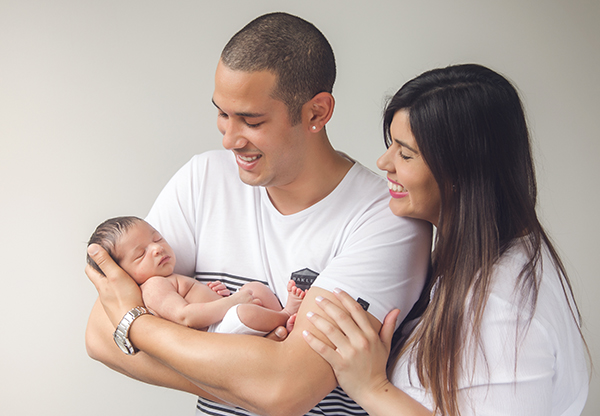 Newborn Studio Photography Experience with $100 Gift Voucher - Options for Family, Kids or Couples