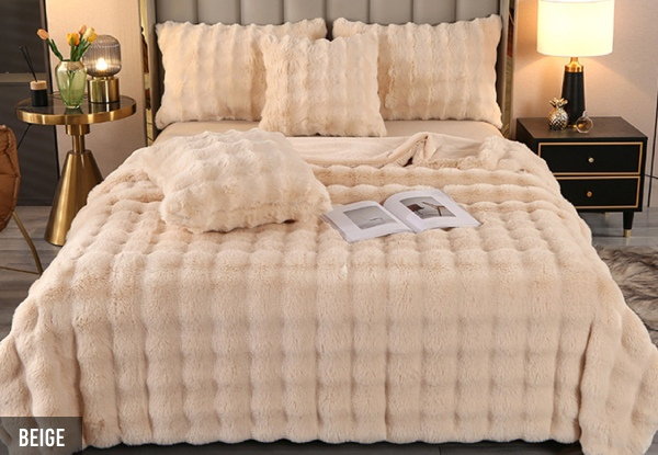 Double-Sided Plush Blanket - Available in Three Colours & Four Sizes