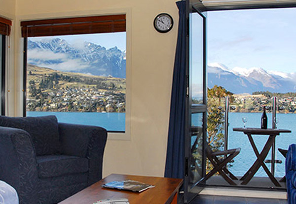 $189 for Two Nights in a Queenstown Apartment for Two, $298 for Four People in a Two-Bedroom Suite, or $599 for Three Nights for up to Six People in a Three-Bedroom Suite incl. Late Checkout