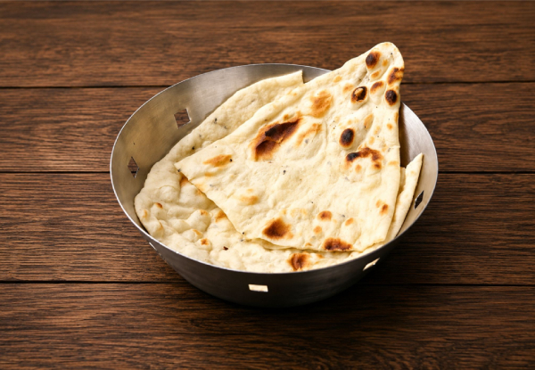 Curry Dinner for Two People incl. Curries, Rice, Naan & Onion Bhaji
