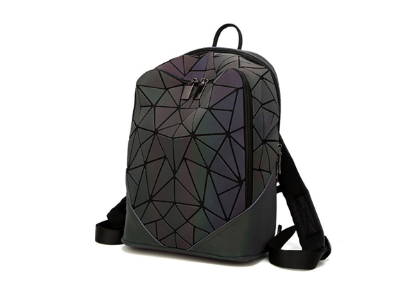 Geometric Holographic Backpack